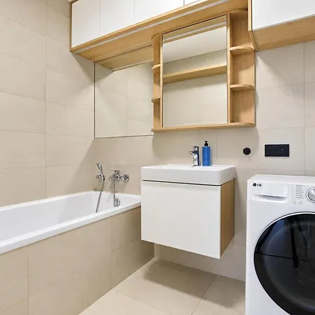 Apartmán Lam Harmony Ac - Free Parking - Terrace Bratislava